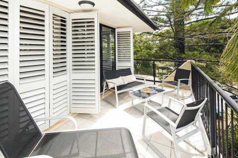 Julians Apartments - Australian Directory 22