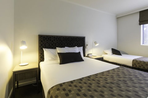Mercure Albury - Australian Directory 13
