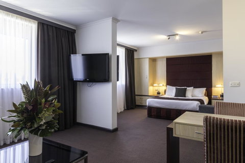 Mercure Albury - Australian Directory 12