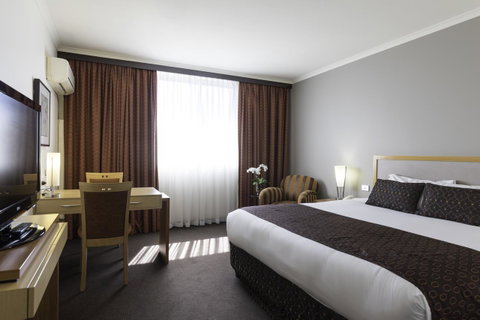 Mercure Albury - Australian Directory 8