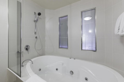Mercure Albury - Australian Directory 29
