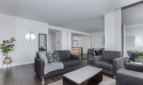 DD Apartments Fish Market - Australian Directory 11