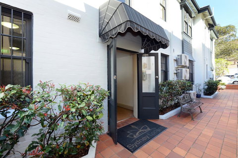 Avoca Randwick By Sydney Lodges - Australian Directory 36