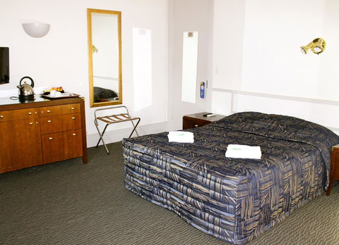 Royal Exhibition Hotel - Australian Directory 39