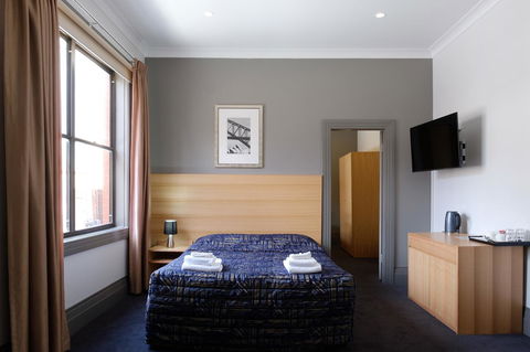 Royal Exhibition Hotel - Australian Directory 0
