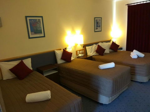 Australia Park Motel - Australian Directory 28