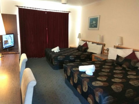 Australia Park Motel - Australian Directory 33
