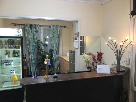 Australia Park Motel - Australian Directory 13