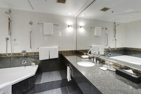 Pullman Sydney Hyde Park - Australian Directory 36