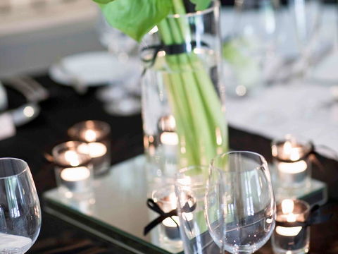 Pullman Sydney Hyde Park - Australian Directory 43