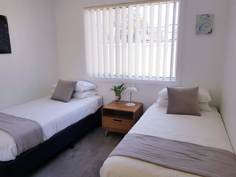 BookerBay Retreat! - Australian Directory 5