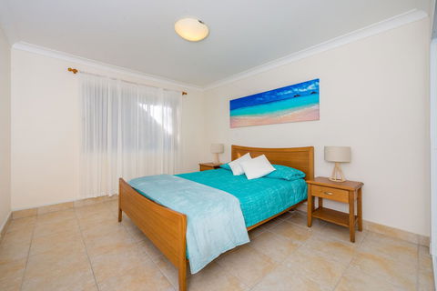 Ronald Avenue 1/65 - Shoal Bay - Australian Directory 7