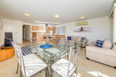 Ronald Avenue 1/65 - Shoal Bay - Australian Directory 4