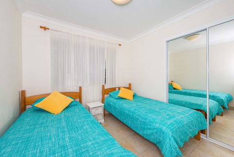Ronald Avenue 1/65 - Shoal Bay - Australian Directory 8