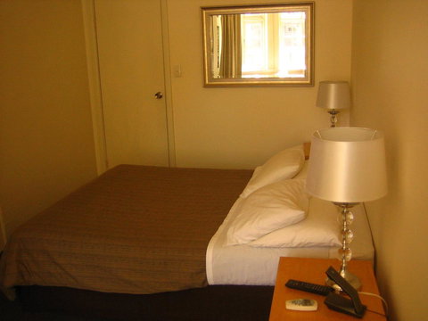Hotel 59 Sydney - Australian Directory 17