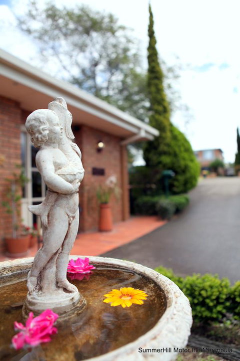 Summerhill Motor Inn - Australian Directory 26