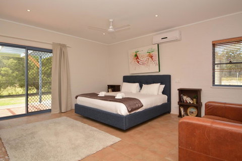 JE Guesthouse, Central To All The Hunter Valley Has To Offer - Australian Directory 17