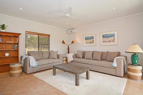 JE Guesthouse, Central To All The Hunter Valley Has To Offer - Australian Directory 2