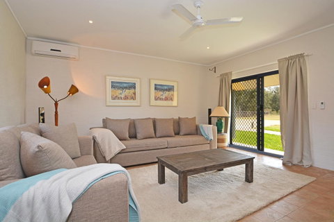 JE Guesthouse, Central To All The Hunter Valley Has To Offer - Australian Directory 1