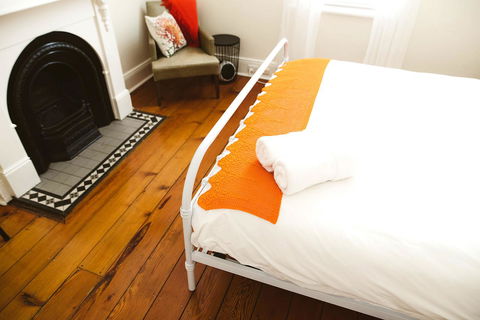 Morpeth Cottage - Australian Directory 20