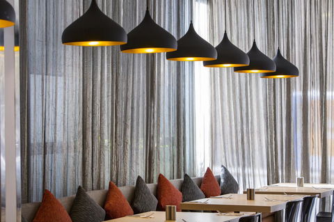 Novotel Sydney City Centre - Australian Directory 23