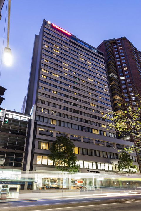 Novotel Sydney City Centre - Australian Directory 12