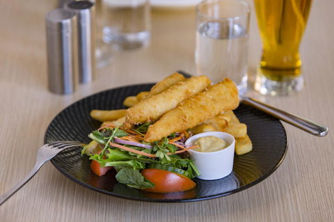 Novotel Sydney City Centre - Australian Directory 33
