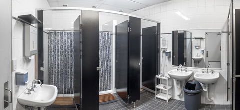 Big Backpackers Hostel - Australian Directory 35