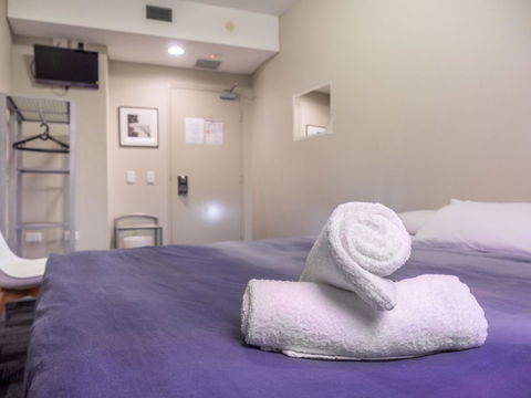 Big Backpackers Hostel - Australian Directory 2