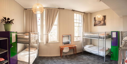 Big Backpackers Hostel - Australian Directory 21