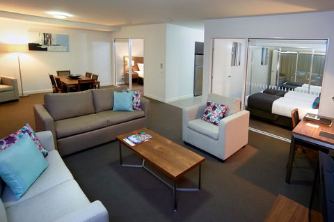 Quest Dubbo - Australian Directory 29