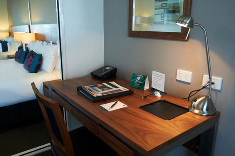 Quest Dubbo - Australian Directory 17