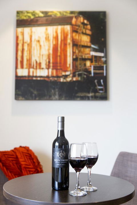 Lithgow Workies Club Motel - Australian Directory 16