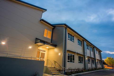 Lithgow Workies Club Motel - Australian Directory 27