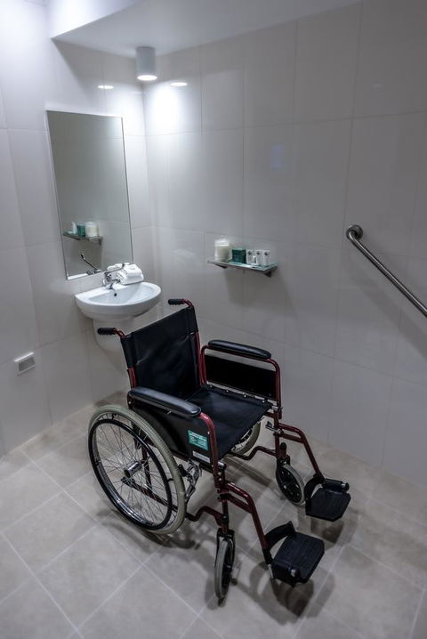 Lithgow Workies Club Motel - Australian Directory 44