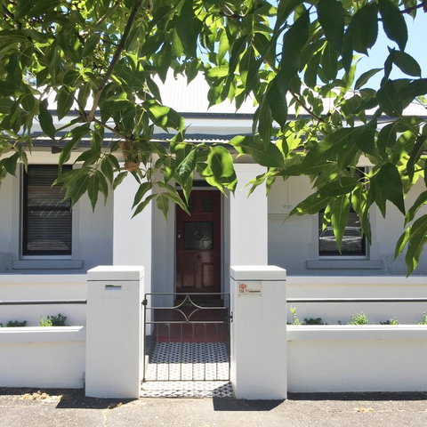 99 Hill Street Apartments - Australian Directory 19