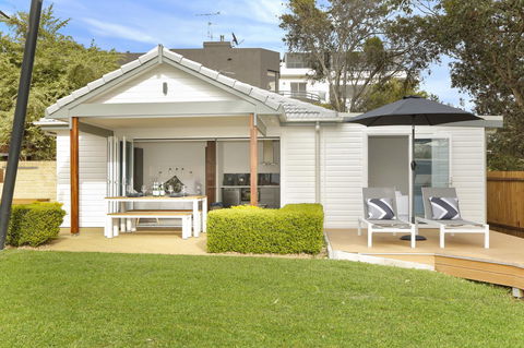 The Beach House North Wollongong - Australian Directory 0