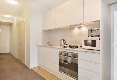 Wyndel Apartments - Apex North Sydney - Australian Directory 12