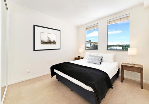 Wyndel Apartments - Apex North Sydney - Australian Directory 2