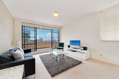 Wyndel Apartments - Apex North Sydney - Australian Directory 6