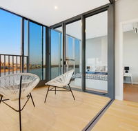 Brand New 3 Bedrooms Apt with Waterfront View - Australian Directory
