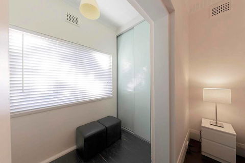 BONDI BEACH PRIME 1 Bedroom + Sunroom - Australian Directory 5