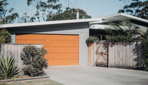 Salthouse Berrara - Australian Directory 25