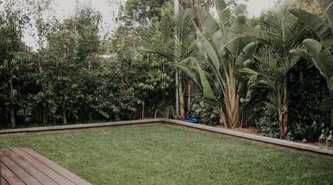 Salthouse Berrara - Australian Directory 2