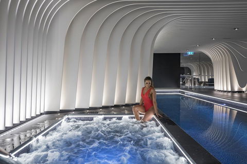 SKYE Suites Sydney - Australian Directory 32