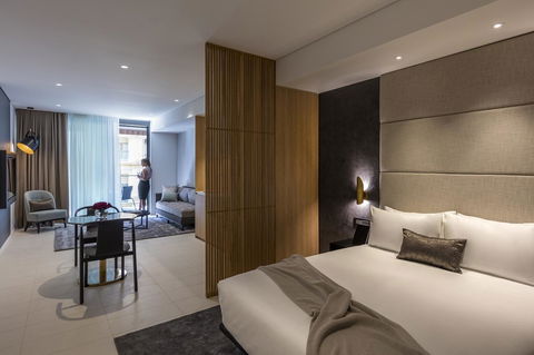 SKYE Suites Sydney - Australian Directory 27