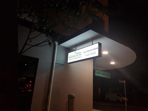 Hamilton On Beaumont - Australian Directory 19