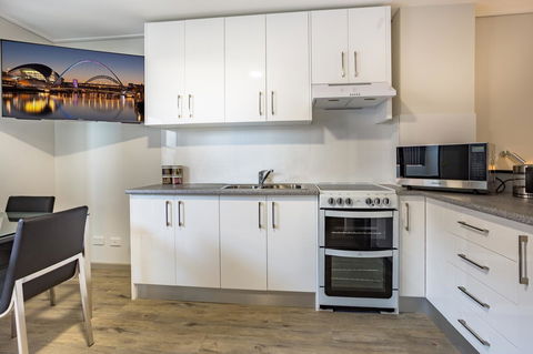 Hamilton On Beaumont - Australian Directory 24