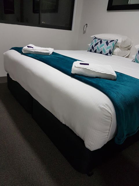 Hamilton On Beaumont - Australian Directory 7