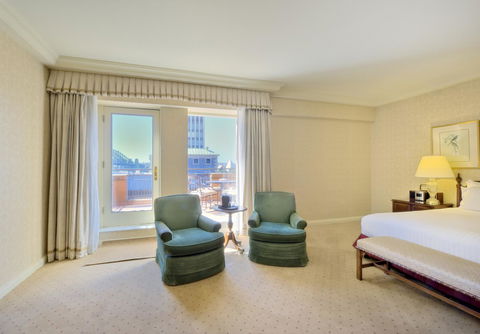 Sir Stamford Circular Quay - Australian Directory 26